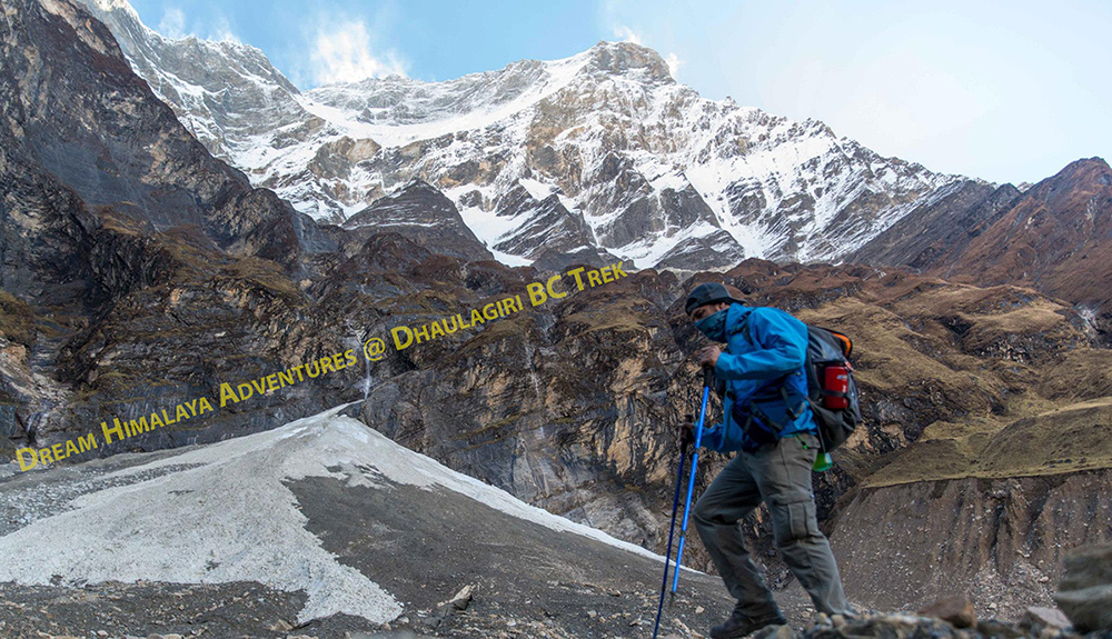 Peter Wells while Dhaulagiri region Trek
