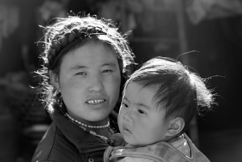 Local mother and kid Kanchenjunga Trekking 